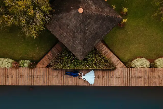 drone_13_139602-166732496216622