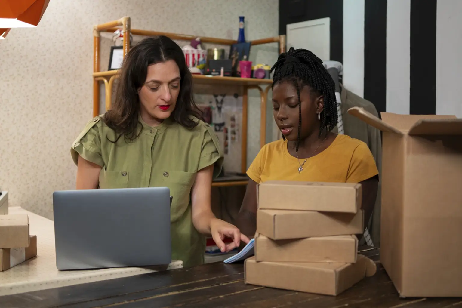 Shopee ou Mercado Livre: qual vale mais a pena?