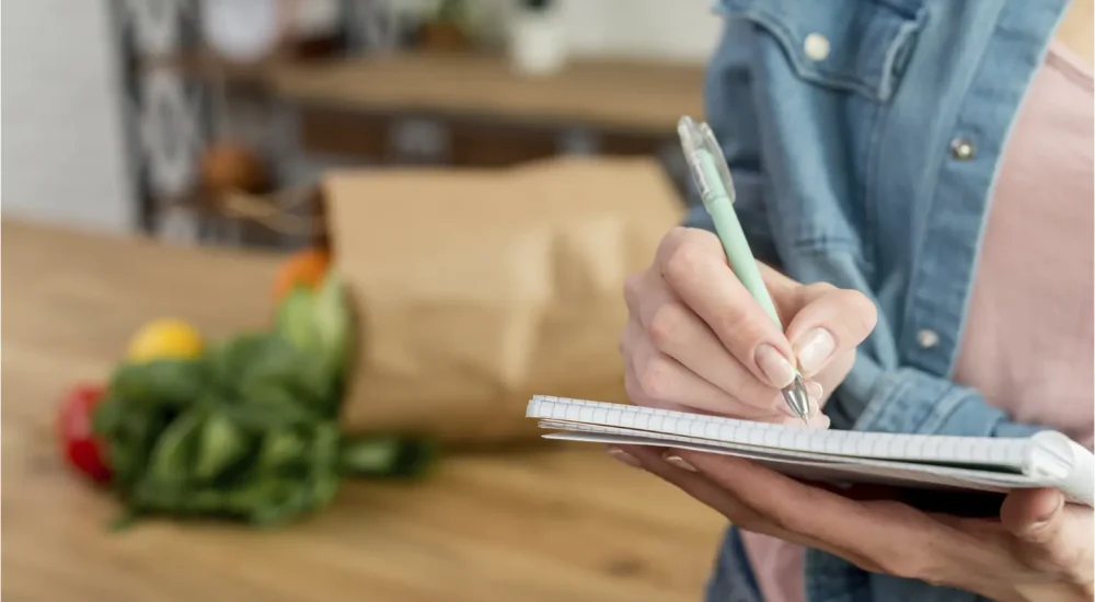 Como montar uma lista de compras e evitar impulsos